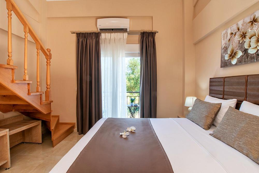 Valery Apartments Pefkochori Luaran gambar
